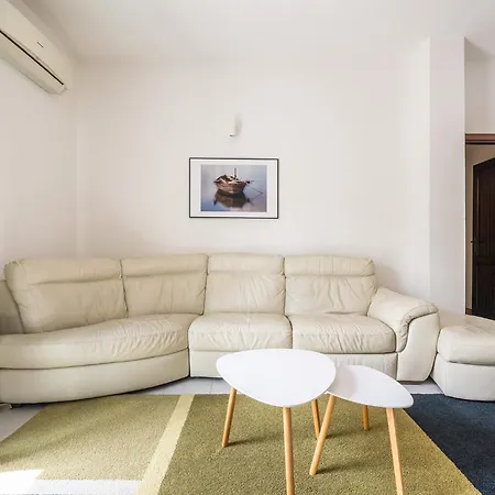 Scarlatti Family Nest * Quartu SantʼElena