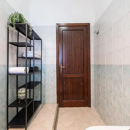 Scarlatti Family Nest